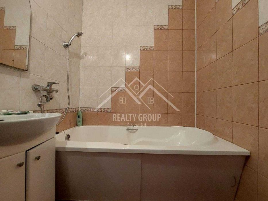 Продаж 2к у ЦМ р-ні по вул.Українській поряд із парком Гагаріна