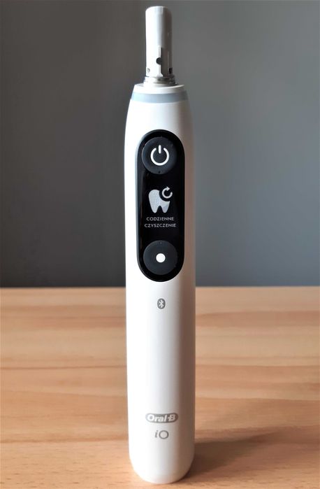 Oral-B iO 6 White Ultimate - Szczoteczka Magnetyczna