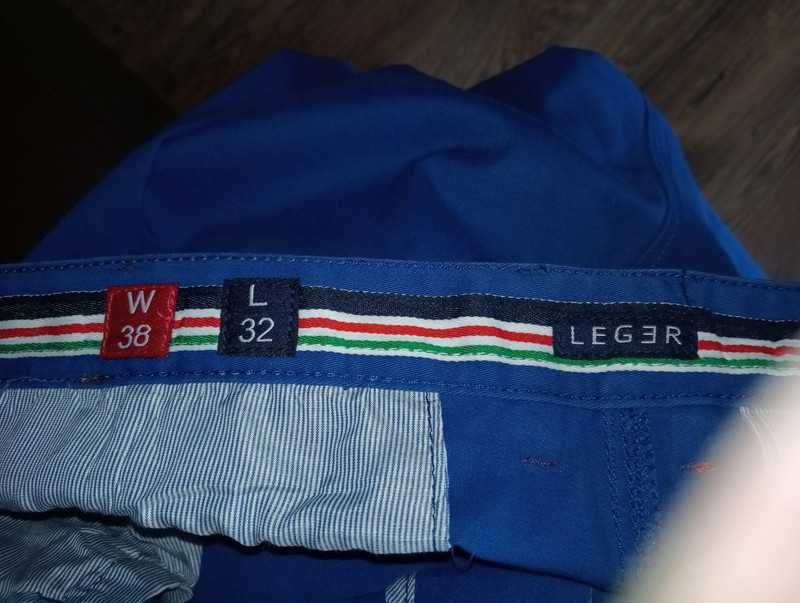 Spodnie W38/L32 jak nowe Franco Ferruzi Leger