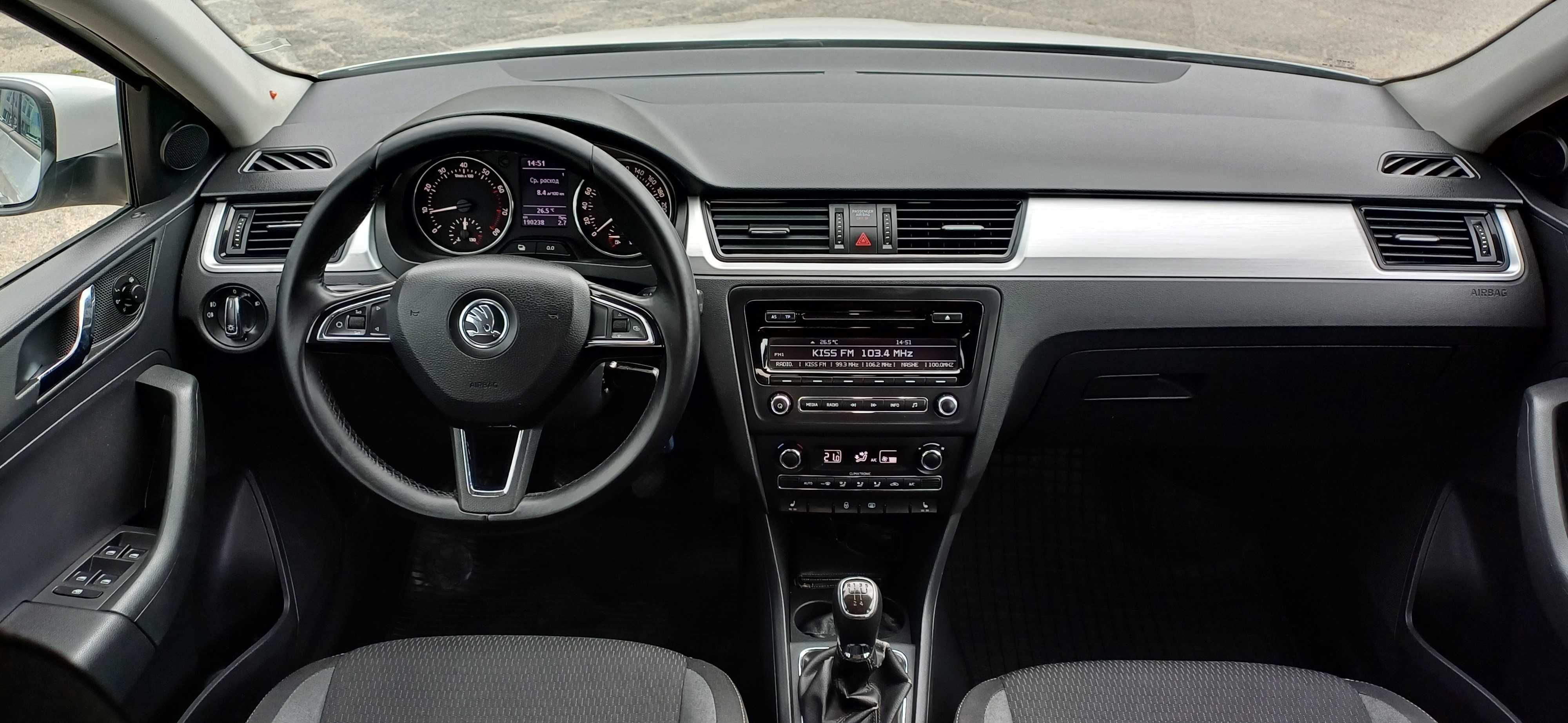 Офіційна Skoda Rapid 1.6 МРІ ГАЗ-Бензин 2013 року