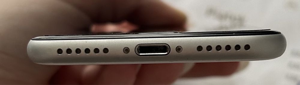 Iphone SE 2020r. 128gb biały