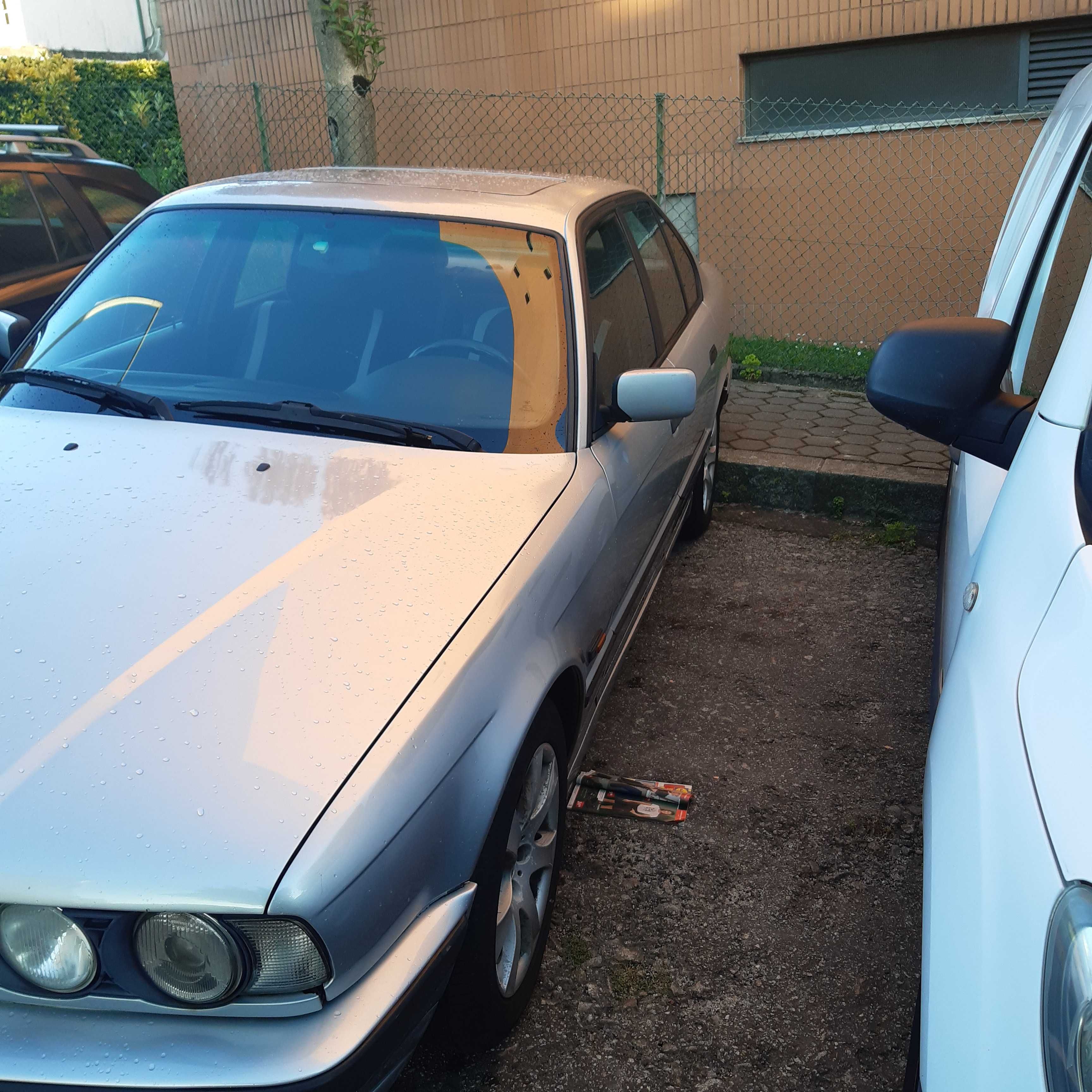 Tenho para venda BMW 525TD