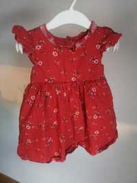 Dunes Stores czerwona sukienka w kwiaty r. 74-80 cm 9-12m