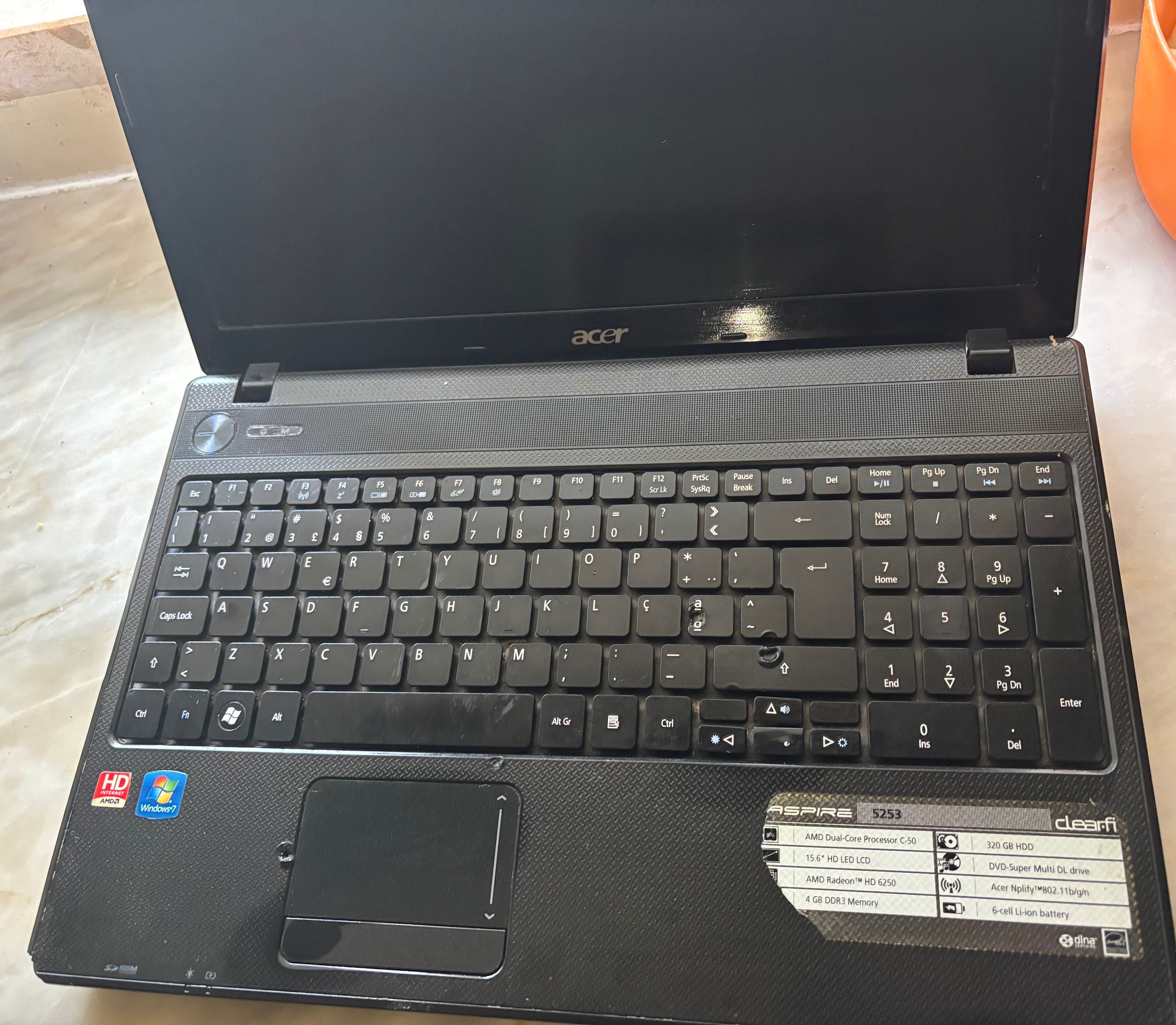 portátil acer aspire 5254 series