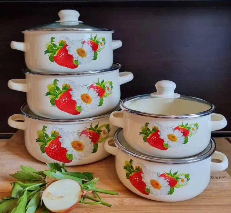 GARNKI EMALIOWANE komplet 5 garnków 5 pokrywek zestaw