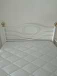 Cama de casal e colchão
