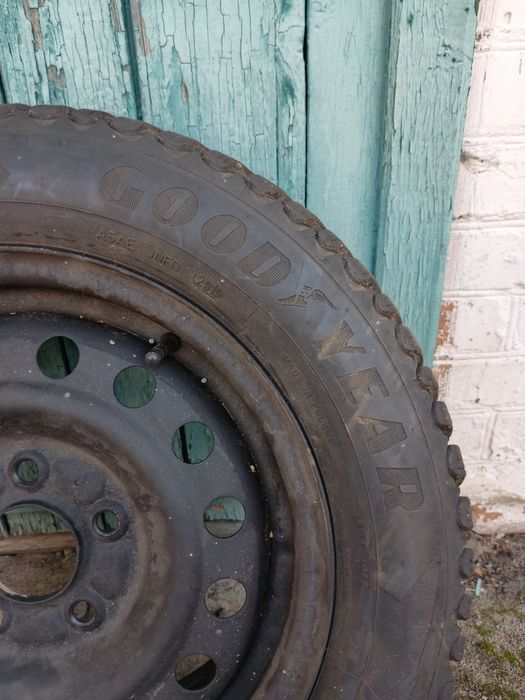 Колеса Р 14 з дисками.  р16 ризина. Р15 зима