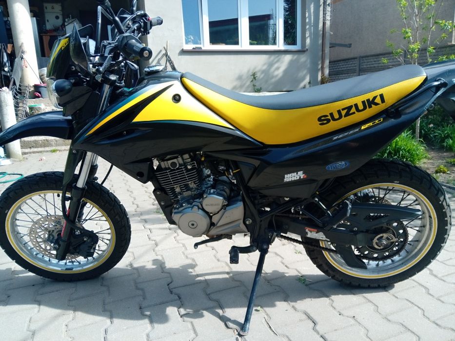 Suzuki dr 125 SM 2010