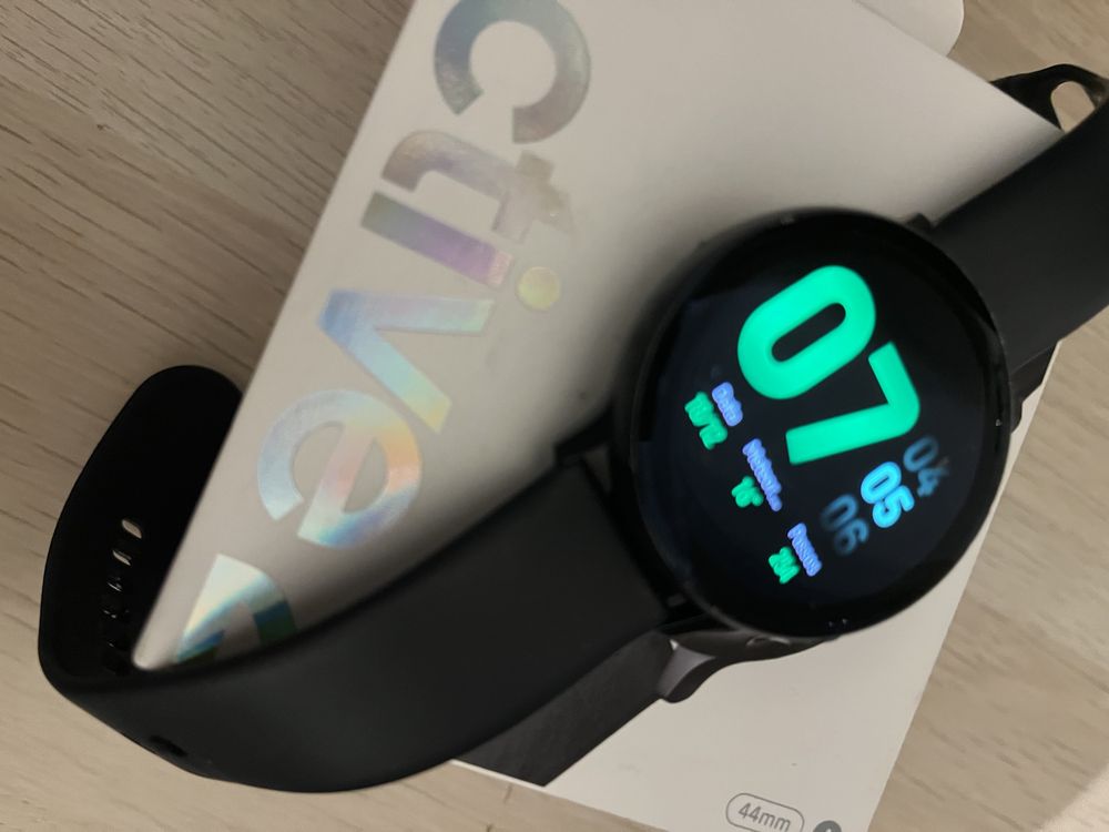 Smart Watch samsung active 2 estragado