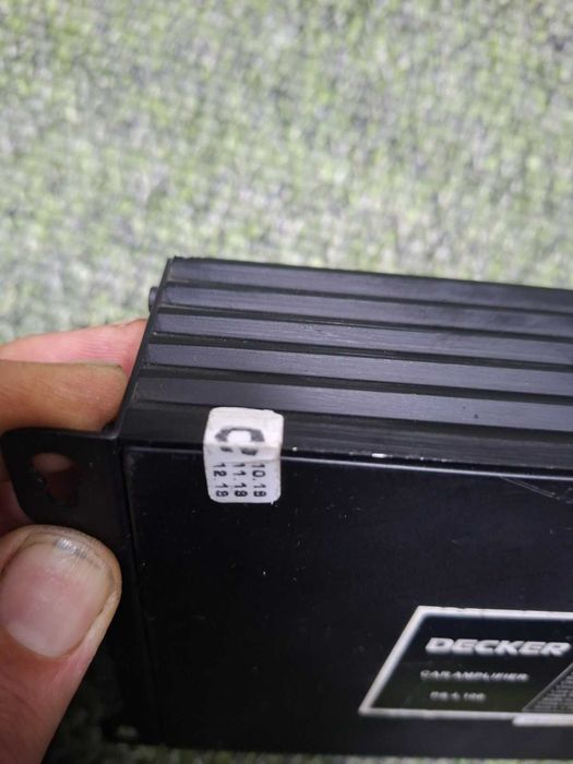 4-канальный усилитель DECKER PS 4.100