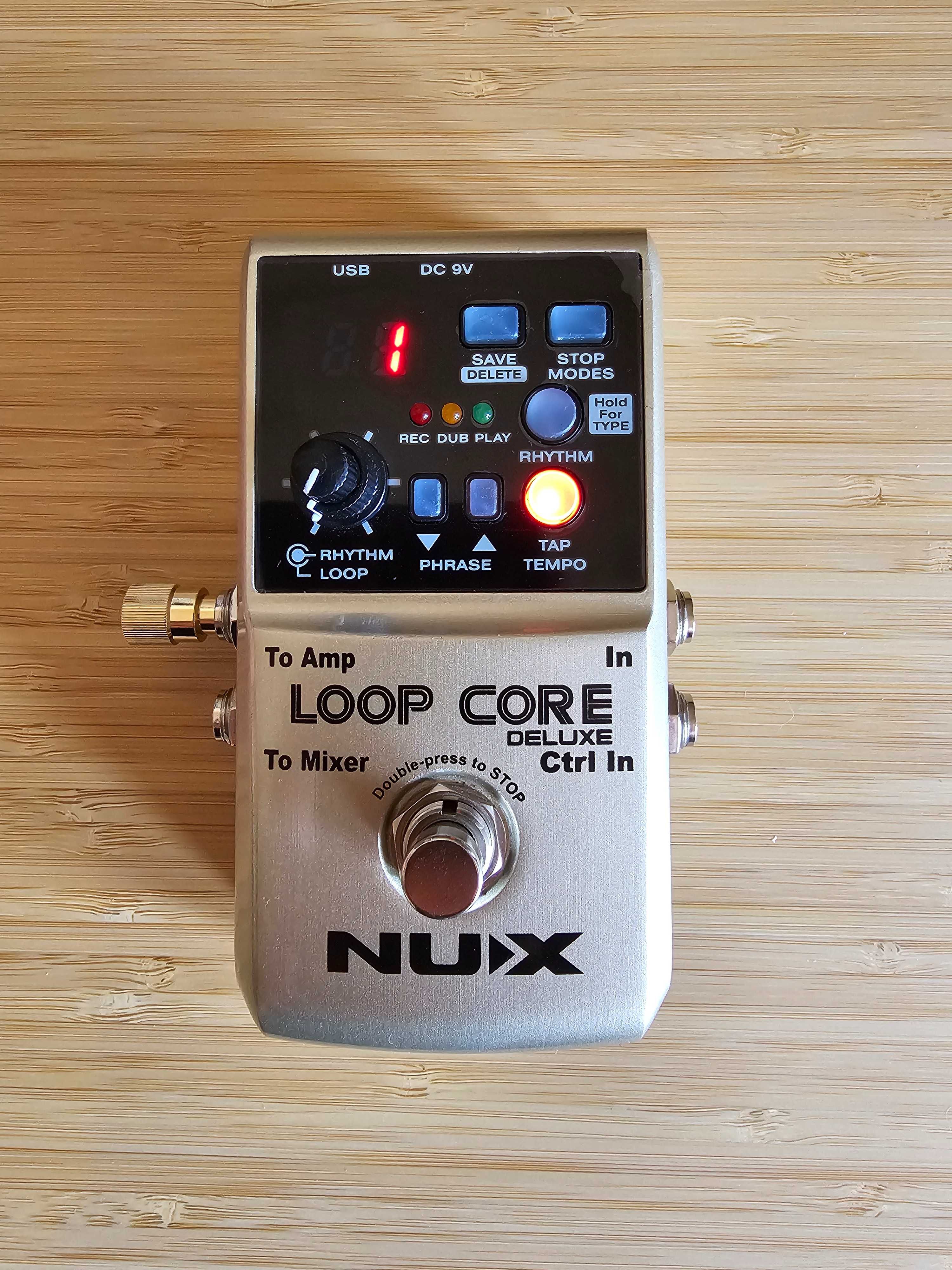 Looper NUX Loop Core Deluxe Bundle