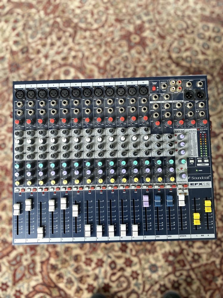 Mikser Soundcraft EFX12
