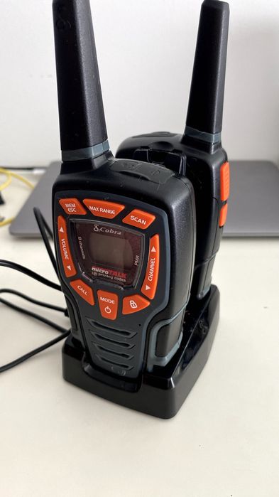 Intercomunicadores COBRA sem fios 10km, 22 canais