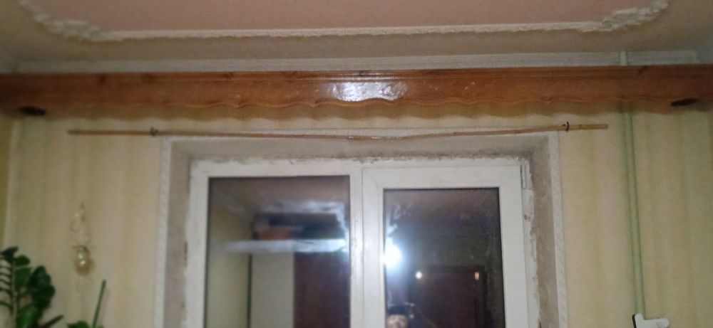 Комнатные карнизы