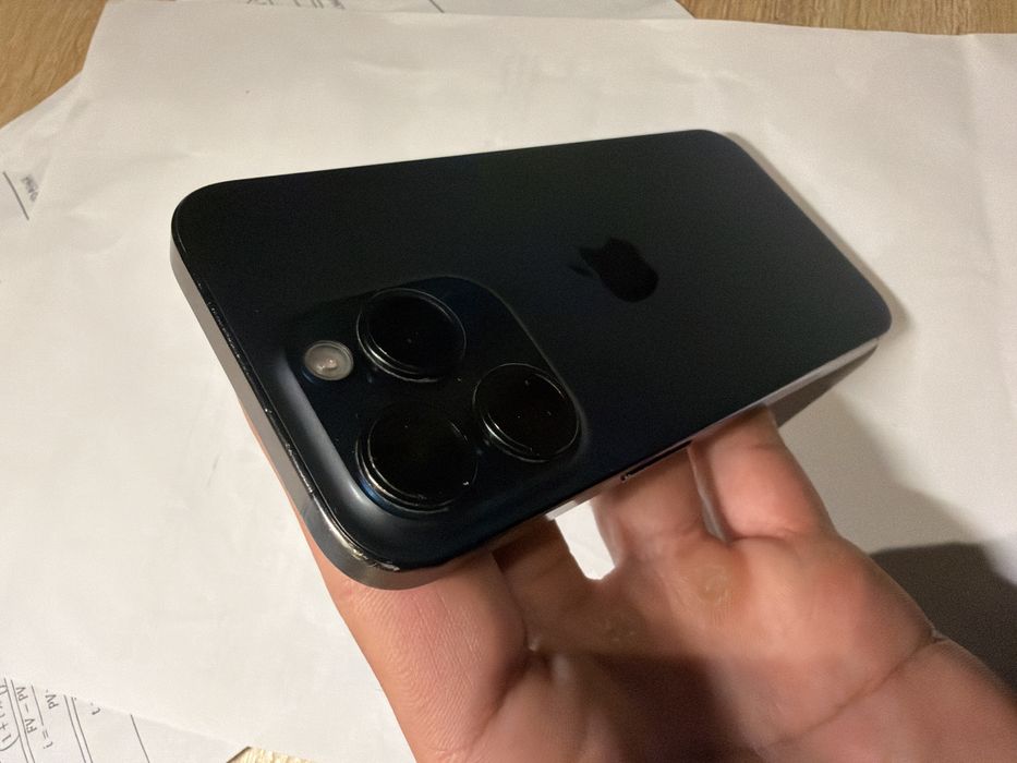 Iphone 15 pro (używane)