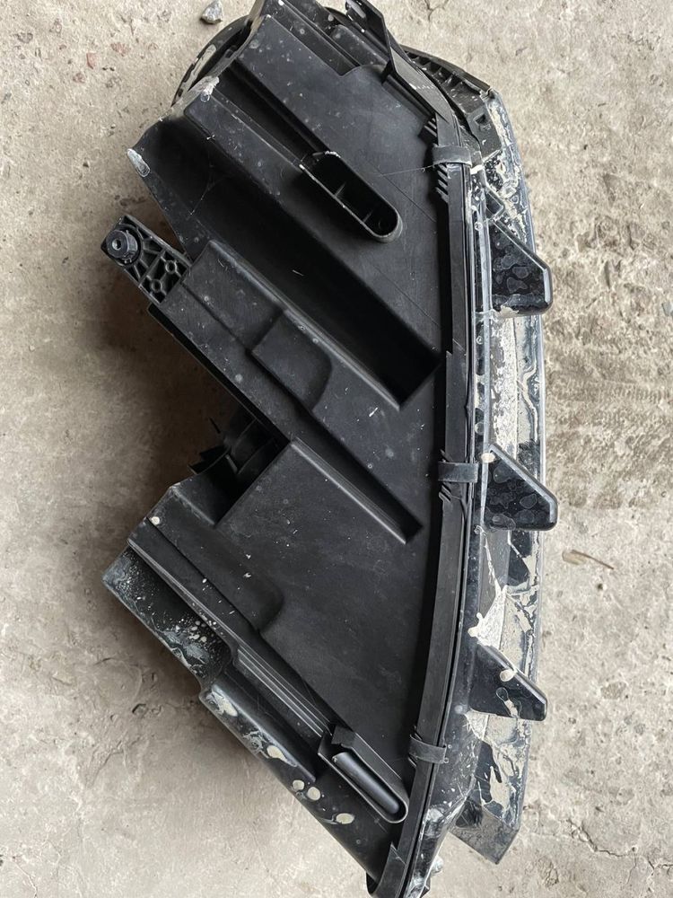 Фара vw passat b8 r-line