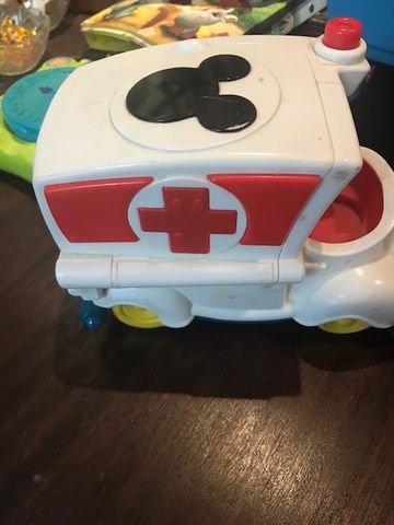 Ambulância Mickey