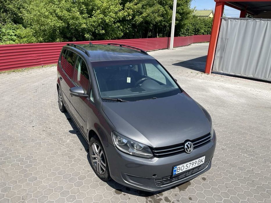 Продам Volkswagen Touran 2011р. 2.0TDI