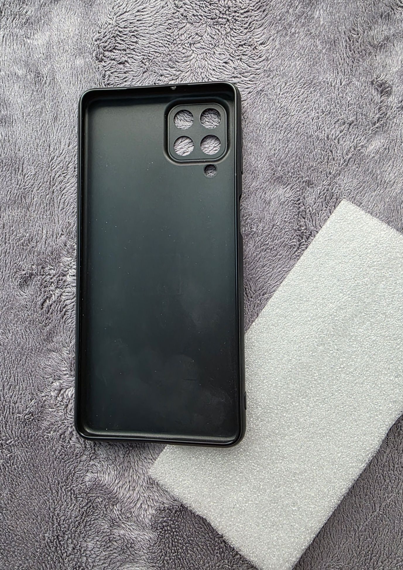 Чехол на Samsung m53 новые