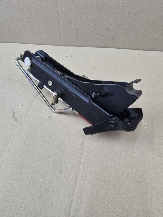 Winda lewarek volvo V70 XC70  97 - 00 rok