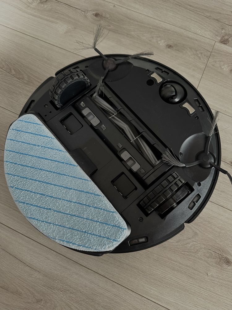 Robot sprzątająco mopujący Ecovacs Deebot T8 Aivi + Stacja - ZESTAW!