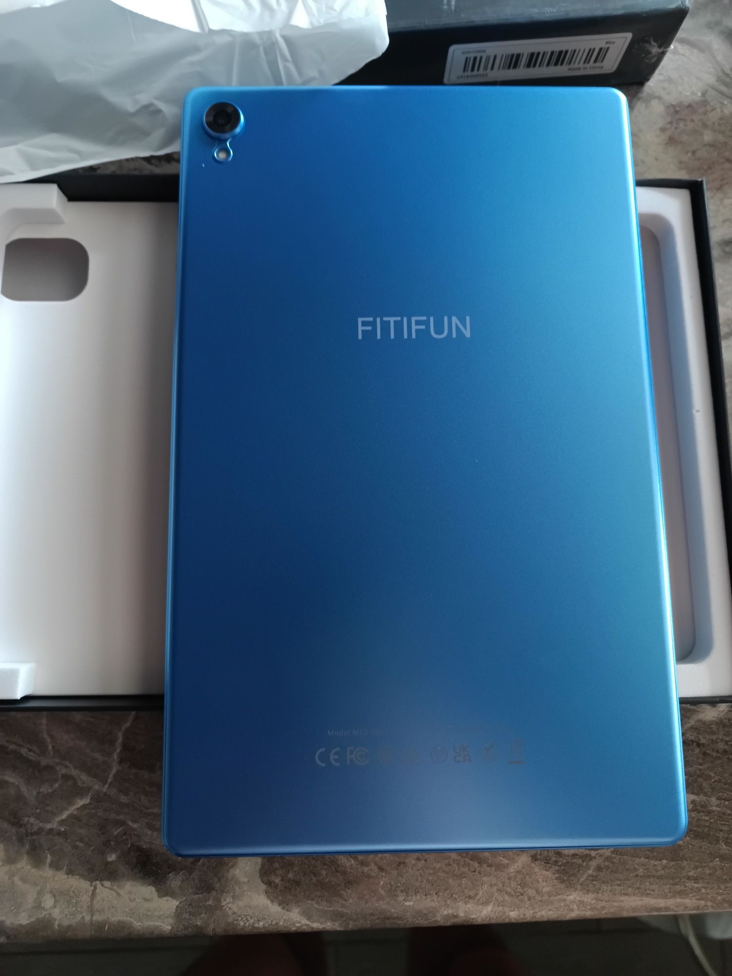 Планшет 10 дюймій діагональ Fitifun
