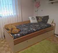 Mobília de quarto p/ criança, possibilidade de usar uma ou duas camas.