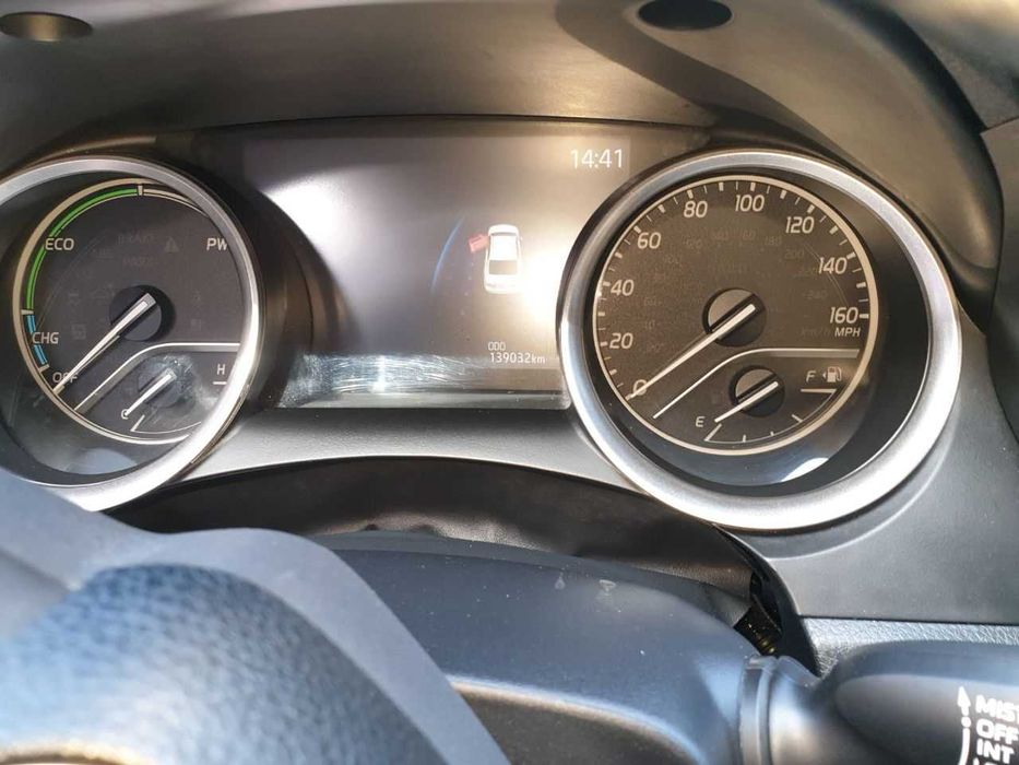 Аренда авто,аренда Toyota Camry hybrid, газ/бензин 2016/2020