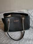Czarna torba guess