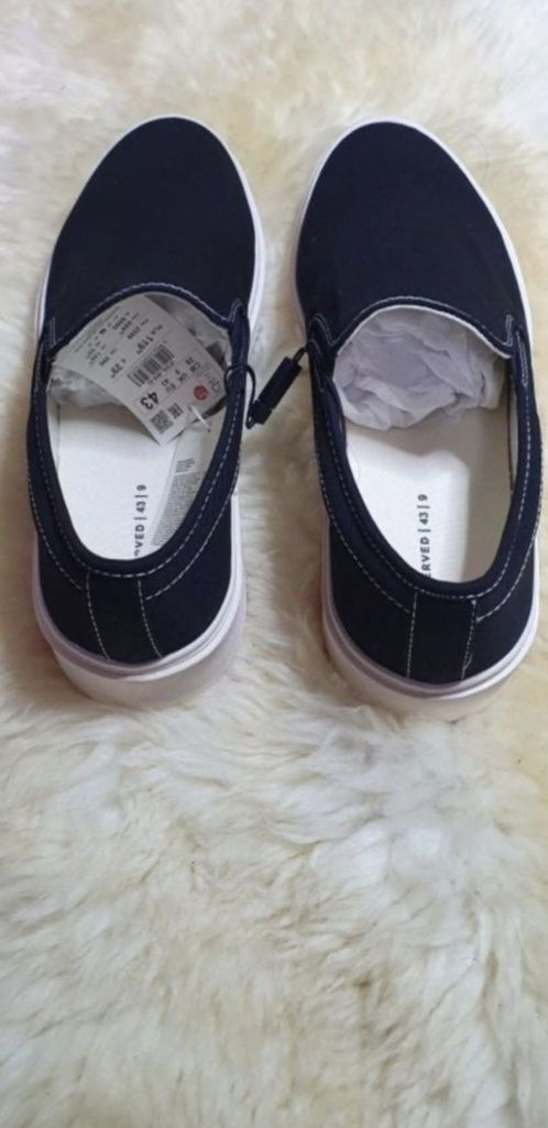 Mokasyny męskie 42 Buty czarne Reserved 100 % Bawelna Nowe