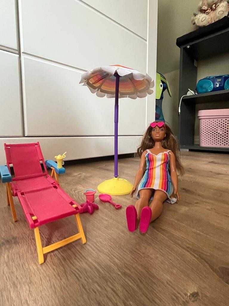 Sprzedam zestaw plażowy wraz z Barbie