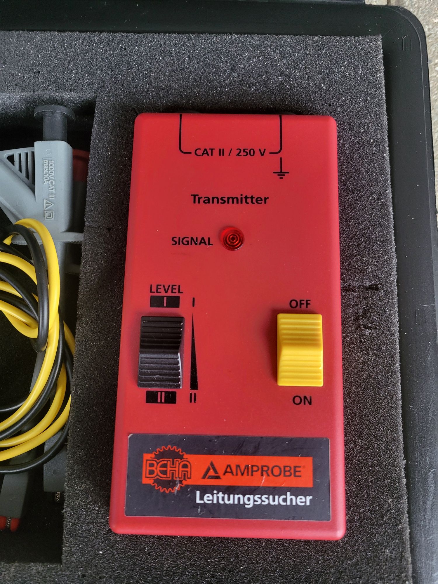 Tester i Lokalizator Przewodów  AMPROBE