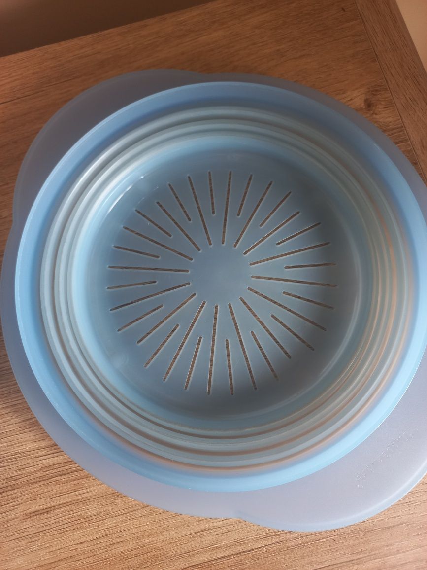 Tupperware pojemnik na ser i durszlak
