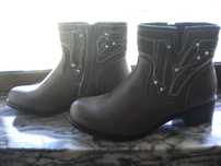 Botas Cinza Escuro Nº 39 NOVAS