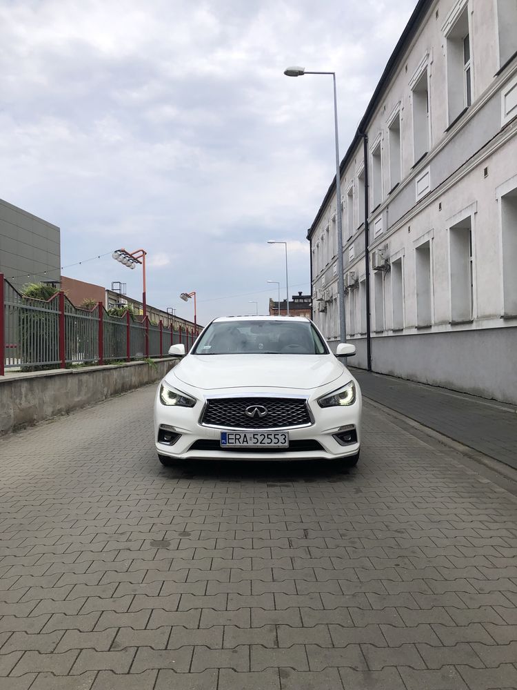 Infiniti Q50 V6 TwinTurbo