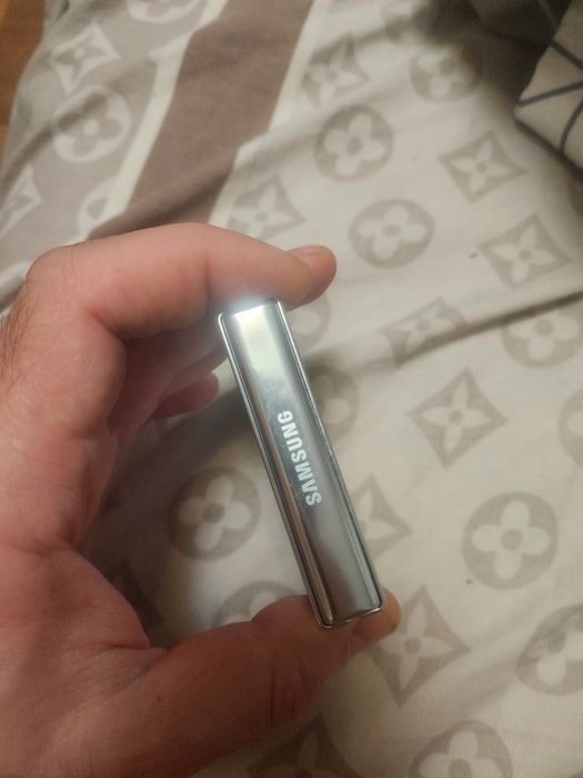 Z Flip 5 USA 512/8