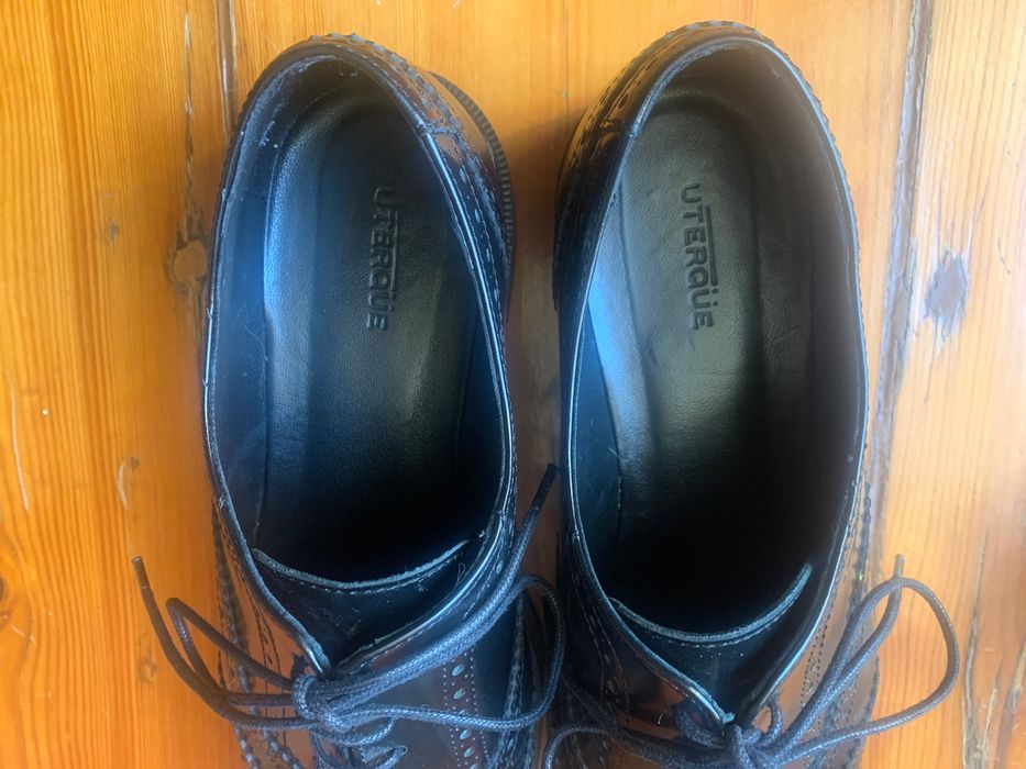 Sapatos marca Uterque 38