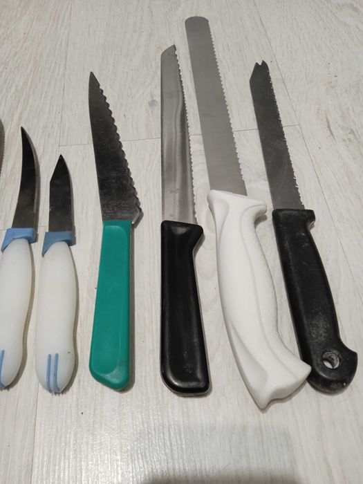 Кухонний інвентар - Ножі різні
