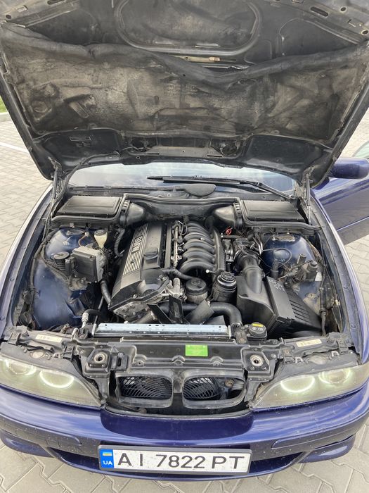 Продам BMW e39 2.5 M52B25