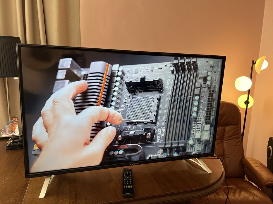 Телевізор Thomson Full HD Тонкий 40-дюймовий