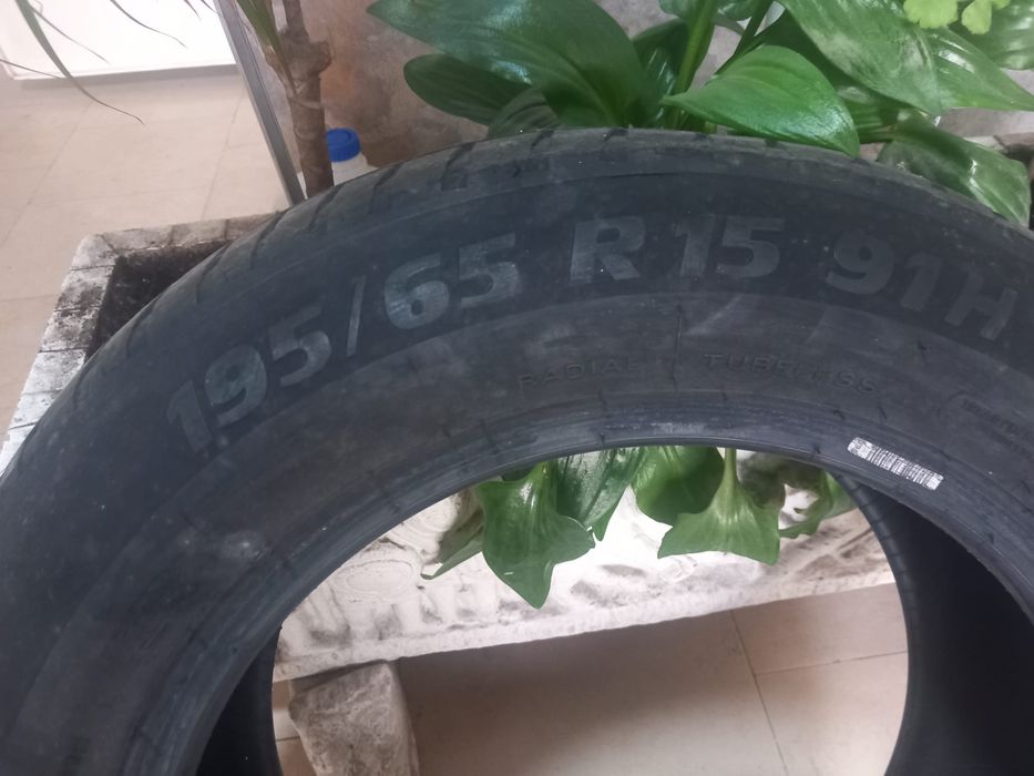 Pneu Komoran 195/65 R15