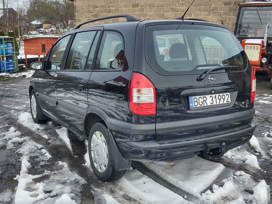 Opel Zafira, 7 osobowa, Klimatyzacja, Hak.