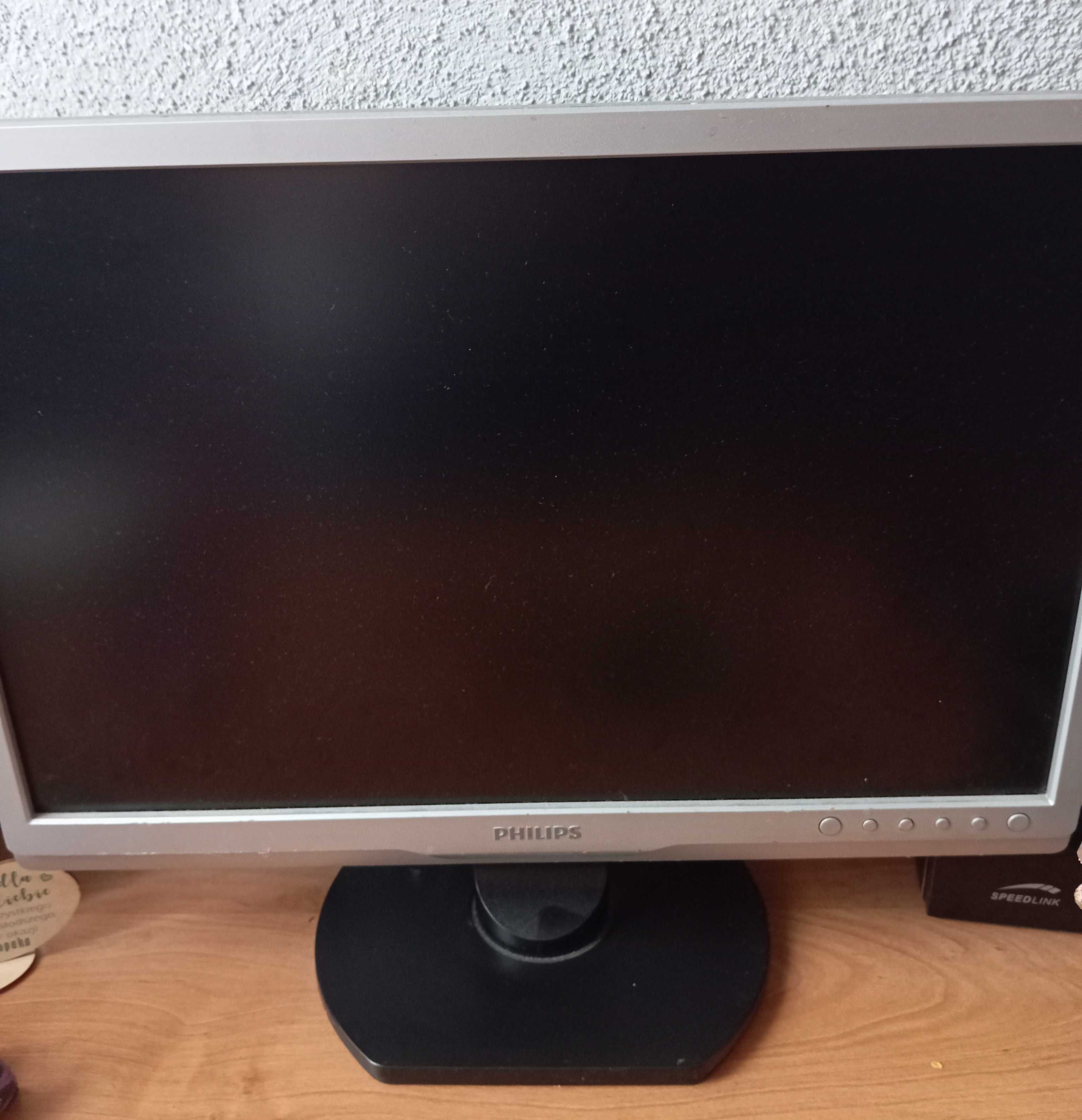 Klawiatura i mysz Genesis gratis monitor Philips