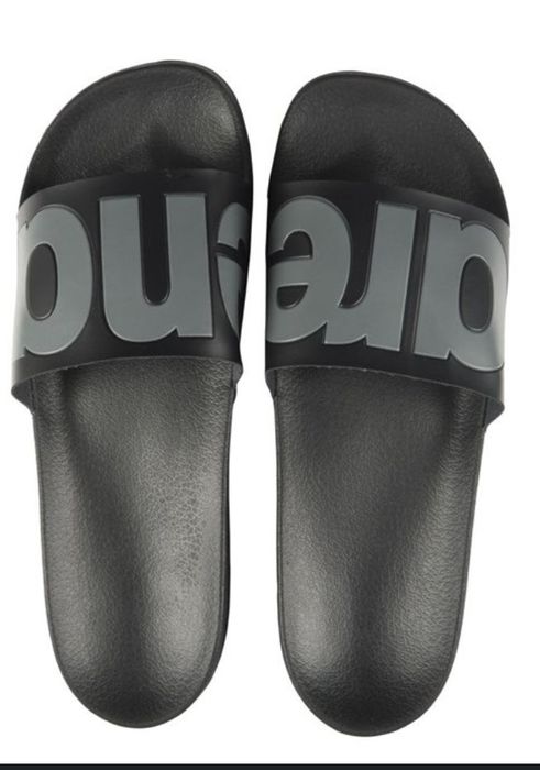 Zestaw kąpielowki i klapki dla dziecka