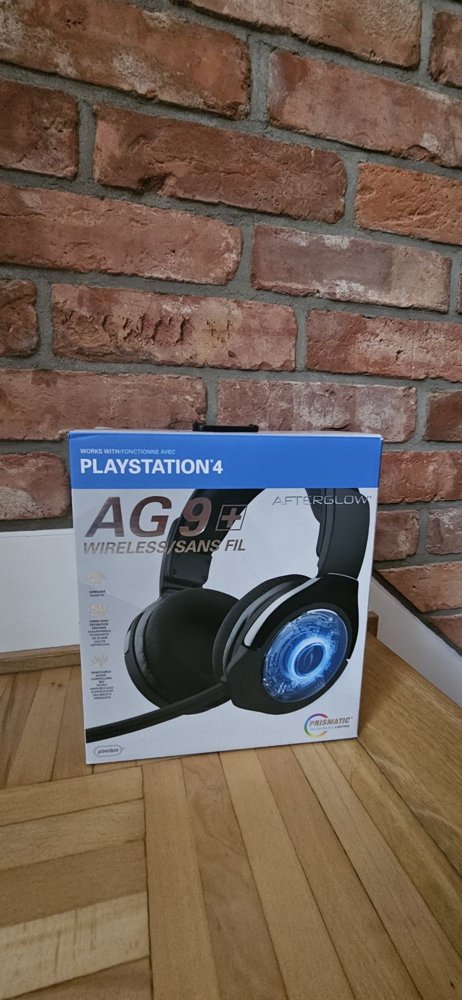 Słuchawki bezprzewodowe playstation 4 AG9 uszkodzone