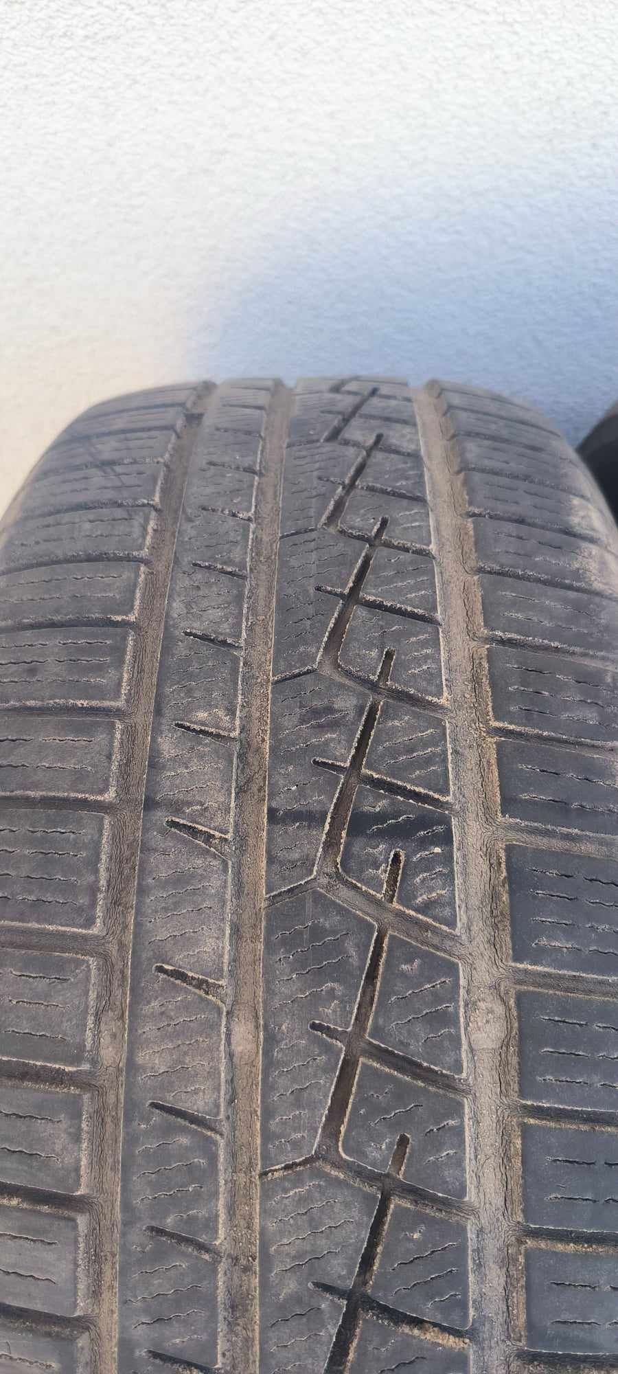 Opony 225/55r16. 4szt. Cena za całość