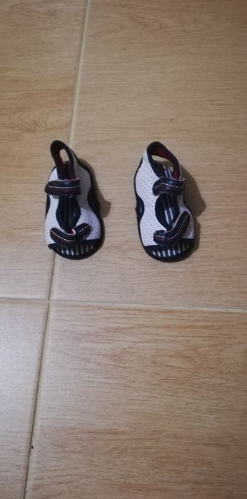 Sapatinhos bebe vários modelos