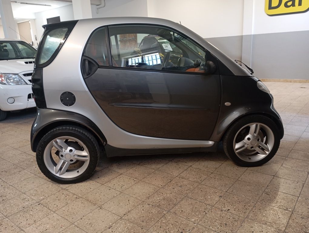 Smart fourtwo impecável