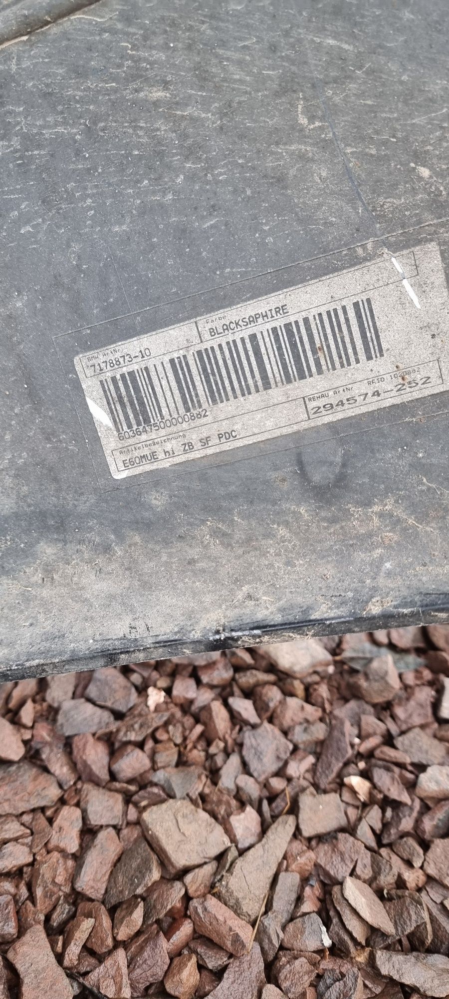 Bmw 5 e60 lci zderzak tył pdc blacksaphire