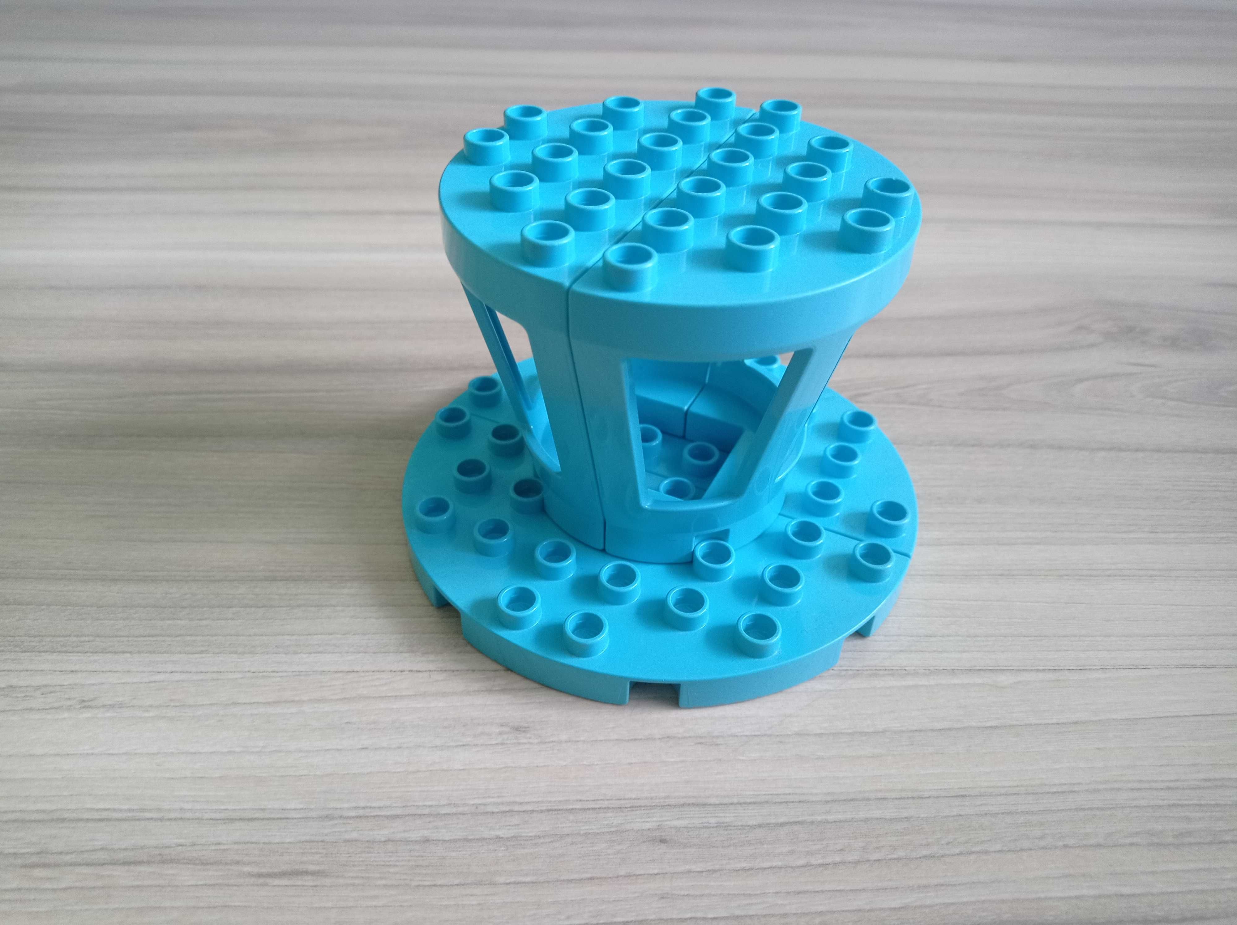 Lego Duplo 29304 i 35579 - płytka i wieża widokowa